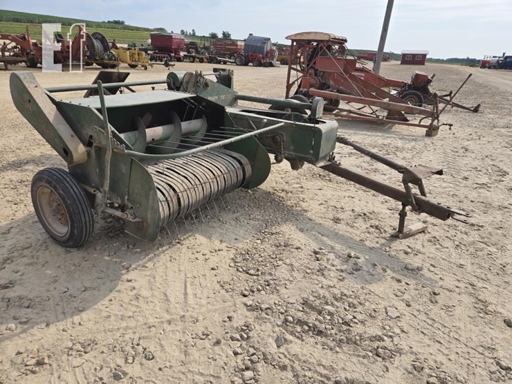 john-deere-14-image-3