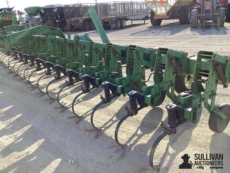 john-deere-856-image-17