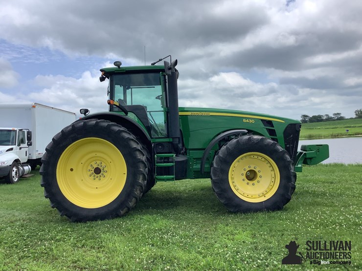 john-deere-8430-image-4