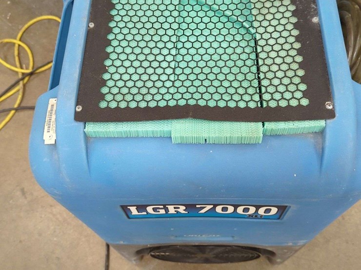 dri-eaz-lgr-7000xli-dehumidifier-image-2