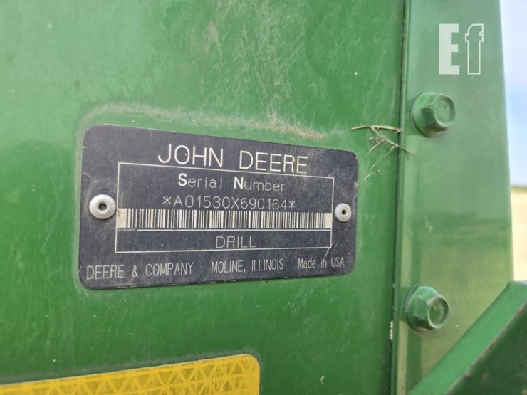 2001-john-deere-1530-image-12