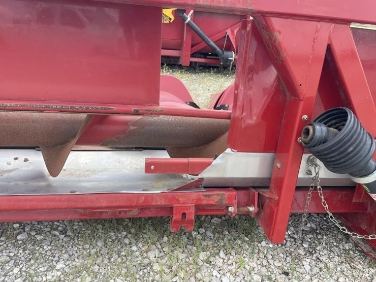 2013-case-ih-3408-image-22
