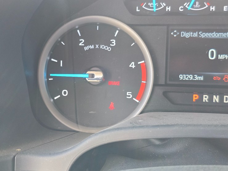 2022-ford-f600-image-111