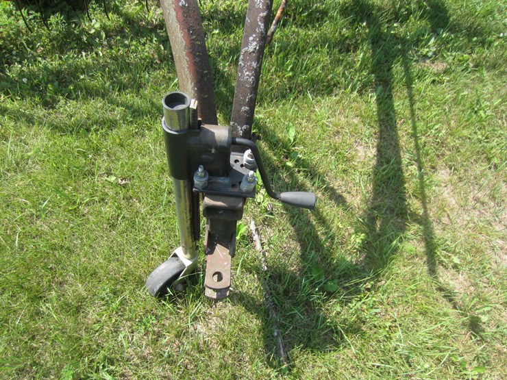 new-holland-56-image-3