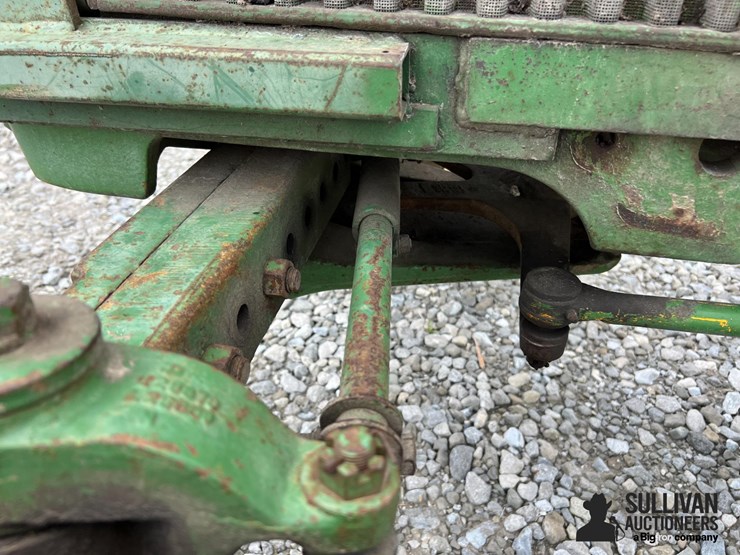 john-deere-2640-image-17