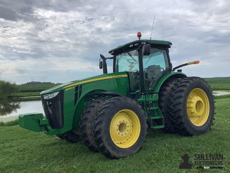 2013-john-deere-8335r-image-1