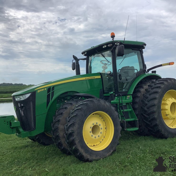 2013 JOHN DEERE 8335R