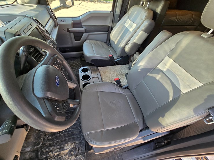 2022-ford-f600-image-101