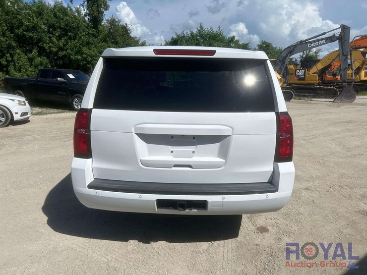 2018-chevrolet-tahoe-image-22