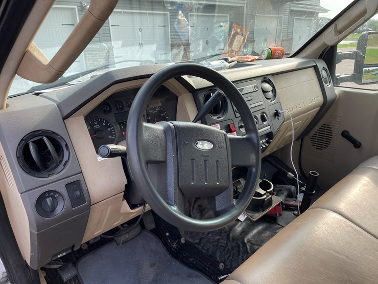 2008-ford-f450-xl-image-11