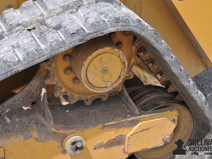 2021-caterpillar-299d3-image-20