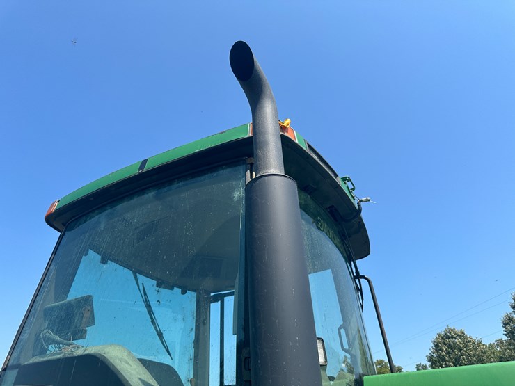 2000-john-deere-8410t-image-46