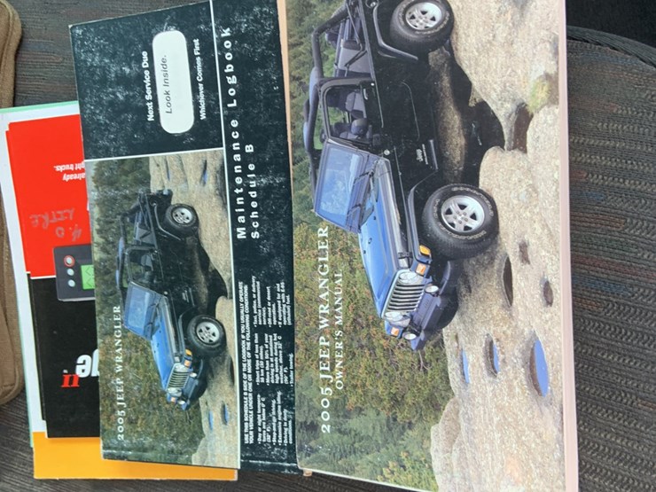 2005-jeep-rubicon-image-19