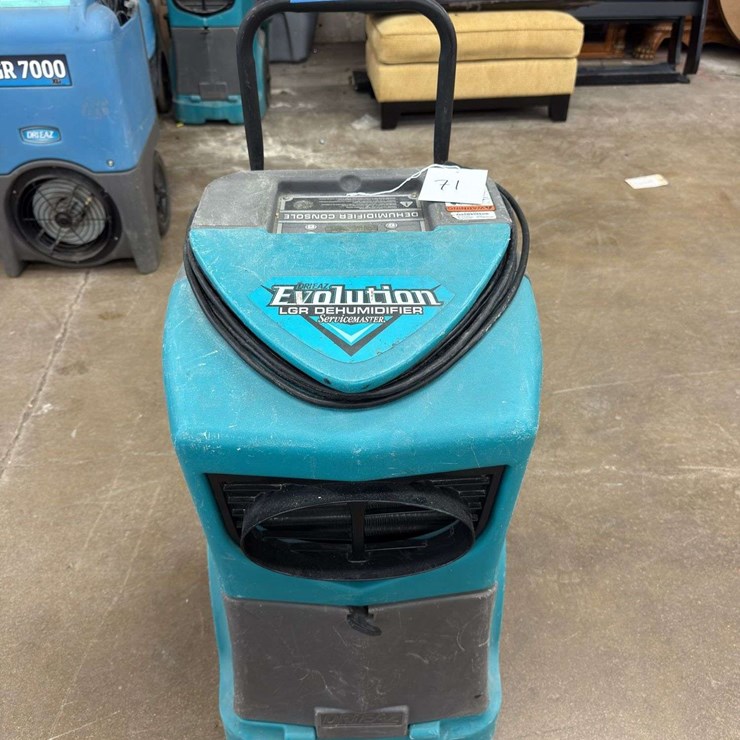 Drieaz Dehumidifier Console Model # F292-SM Total Hours 5577