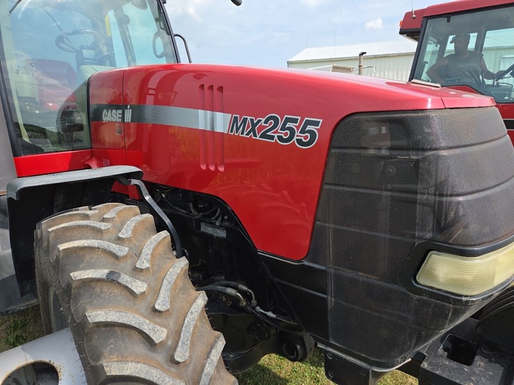 2003-cih-mx255-mfwd-tractor-image-39