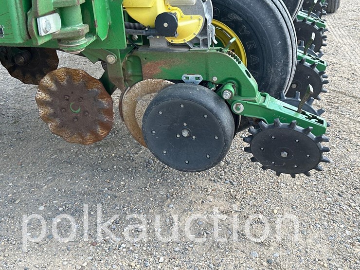 john-deere-1790-image-6