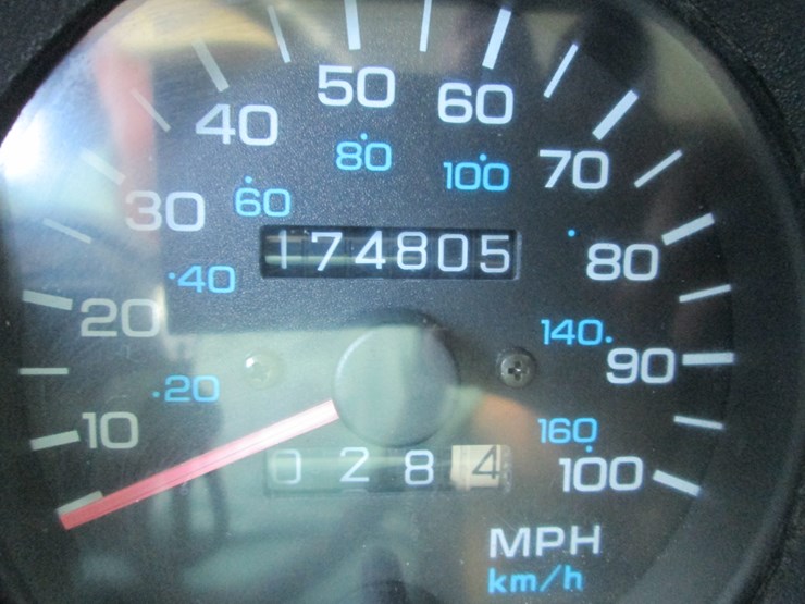 1994-jeep-renegade-image-33
