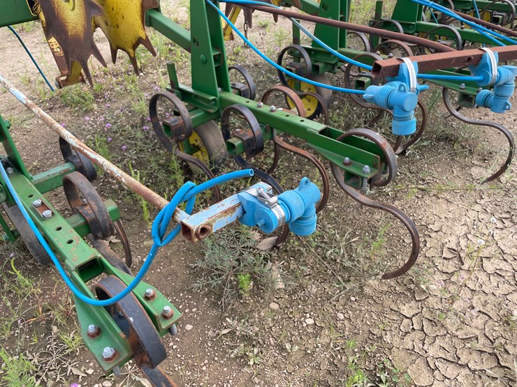 john-deere-825-image-5