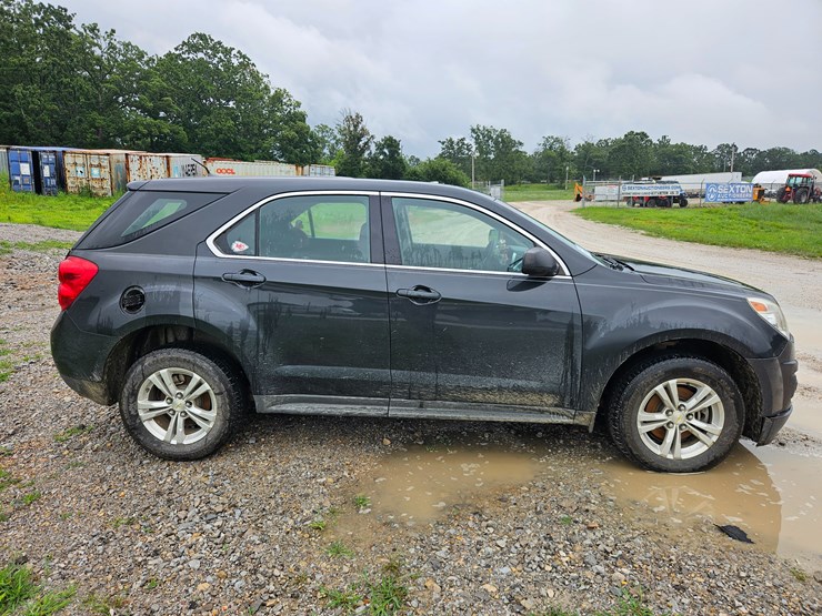 2014-chevrolet-equinox-image-14