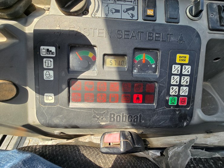 2012-bobcat-e35-image-80