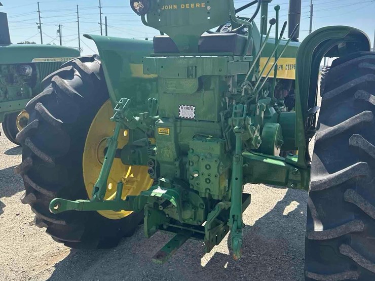 john-deere-730-image-24