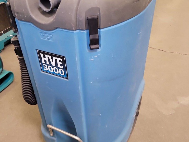 dri-eaz-hve-3000-portable-flood-pumper-with-auto-pump-out-and-12-gallon-tank,-water-extractor-(f479),-water-vacuum-for-flooding-image-2