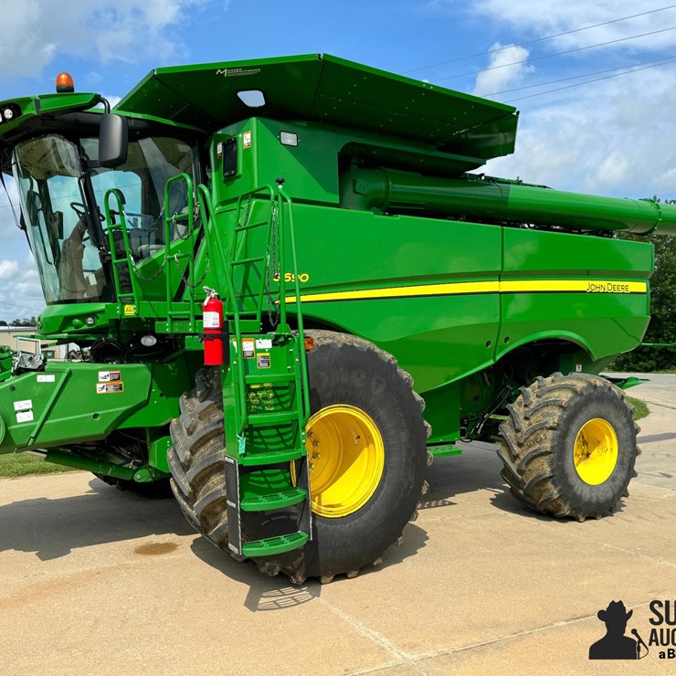 2014 JOHN DEERE S690