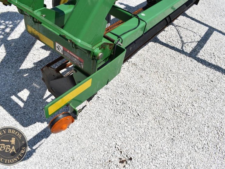 john-deere-200-image-17