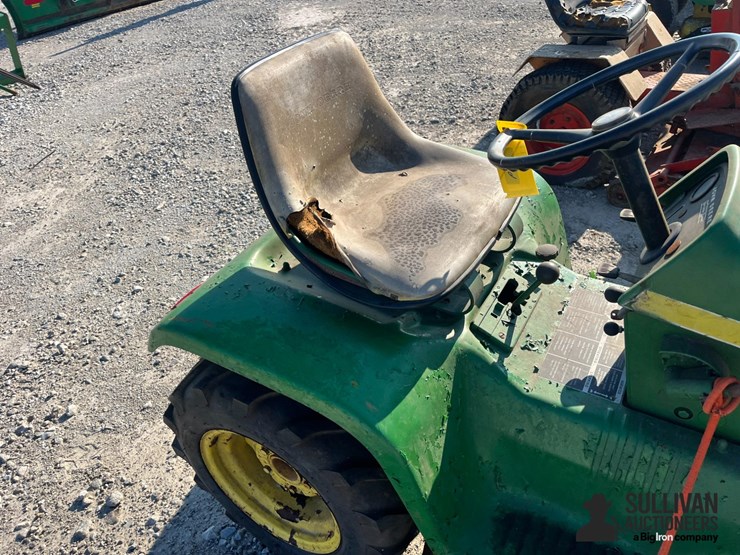 john-deere-110-image-17