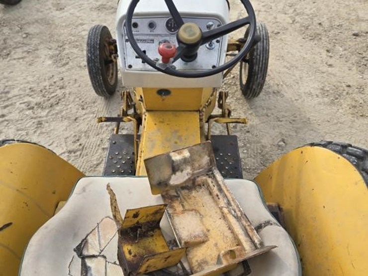 international-cub-154-lo-boy-image-13