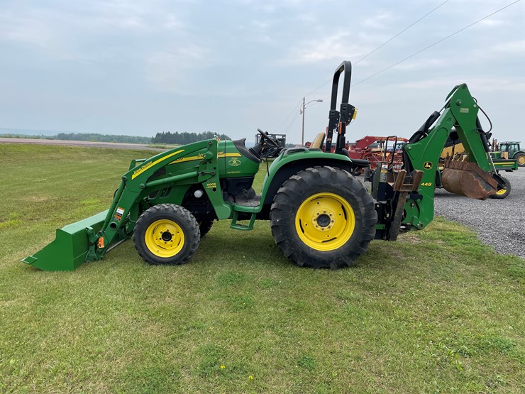 2011-john-deere-4120-image-8