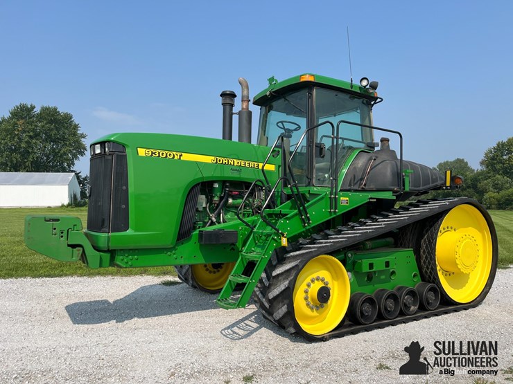 john-deere-9300t-image-1