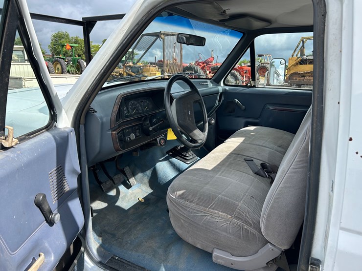 1991-ford-f350-image-8