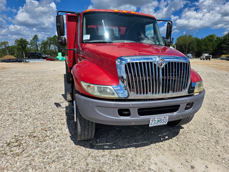 2003-international-durastar-4400-image-57