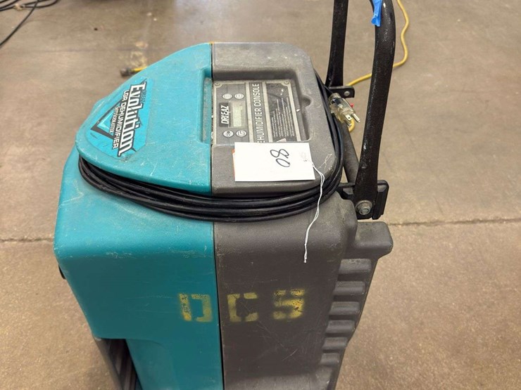 drieaz-dehumidifier-console-model-#-f292-sm-total-hours-978-image-3