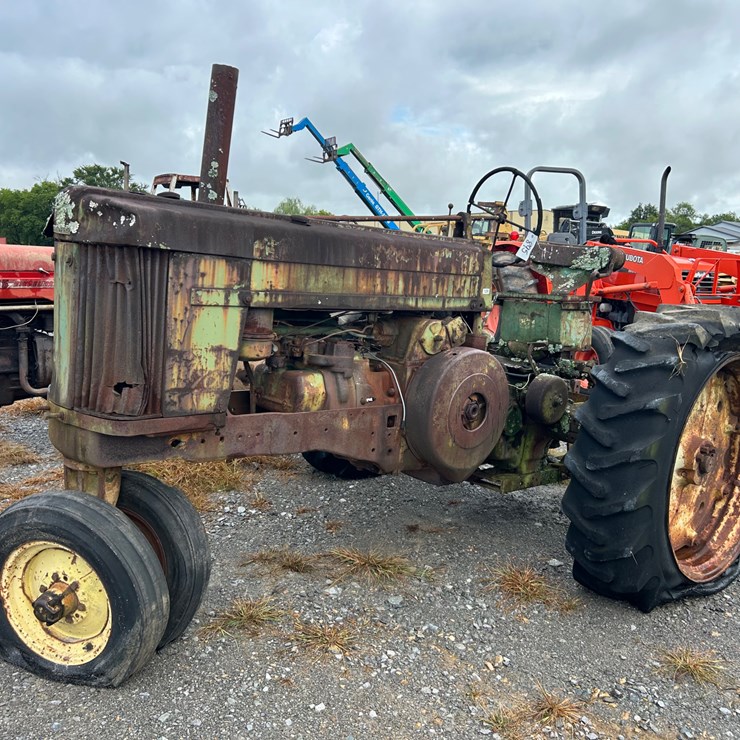 JOHN DEERE 60