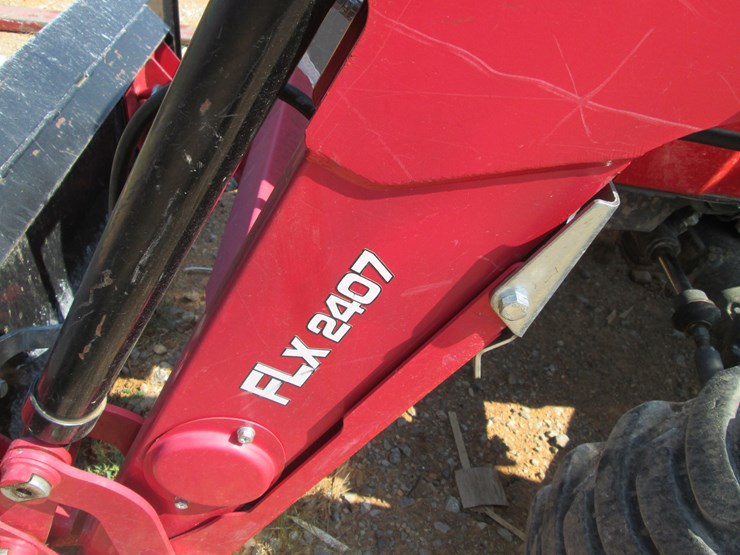 2021-massey-ferguson-1840e-image-16