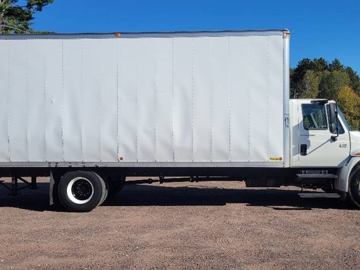 2007-international-durastar-4200-image-6