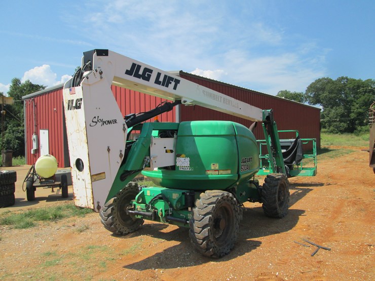 2015-jlg-600ajn-image-3