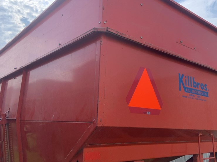 kilbros-385-hopper-wagon-image-13