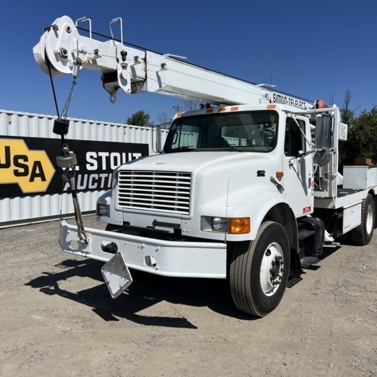 1997 INTERNATIONAL 4900