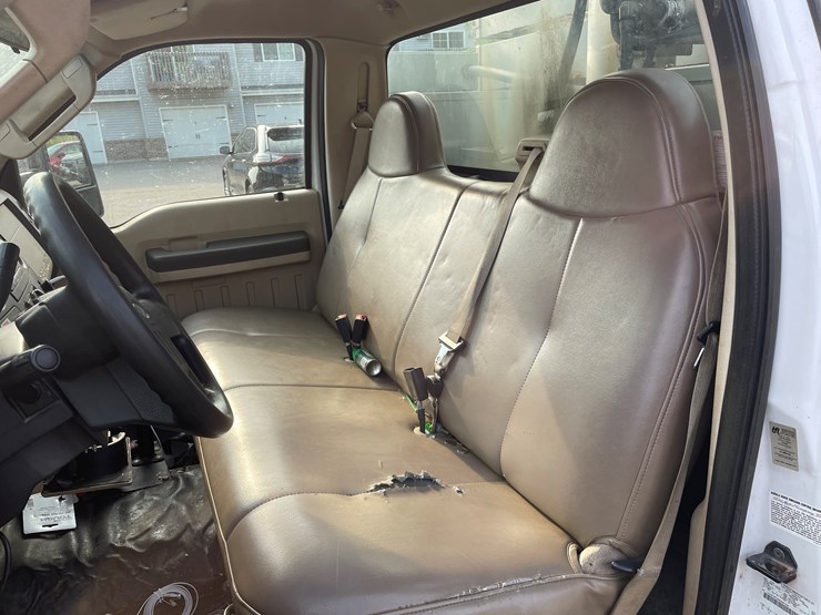 2008-ford-f450-xl-image-10