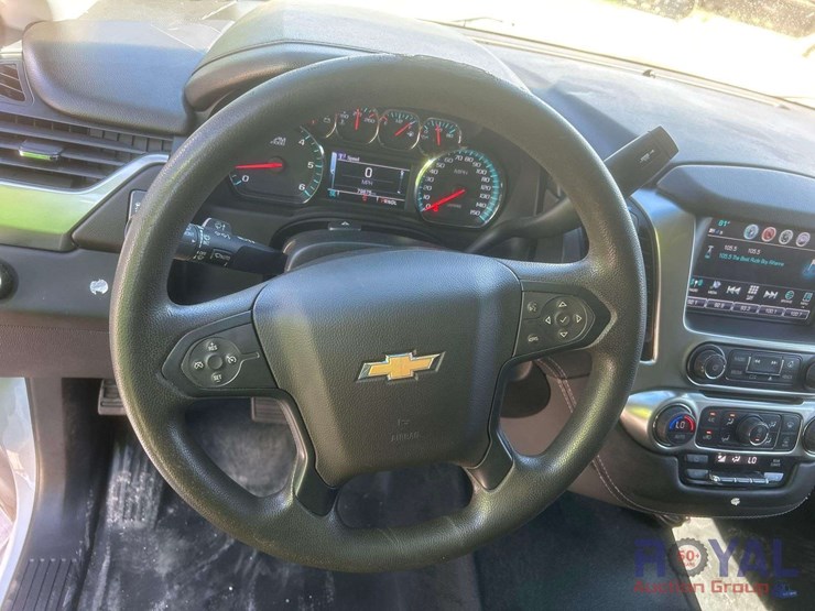 2019-chevrolet-tahoe-image-11