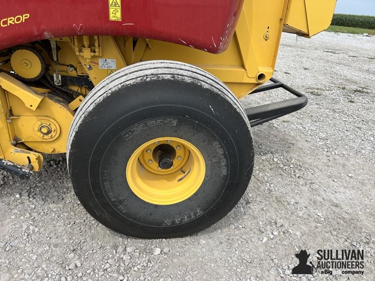 2022-new-holland-roll-belt-560-image-10