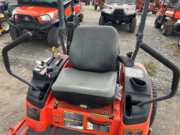 kubota-zd326-image-6