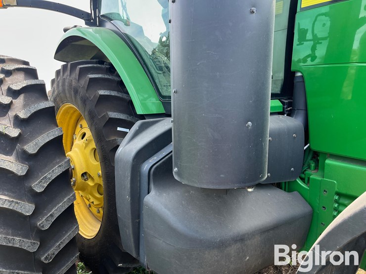 2011-john-deere-8235r-image-15