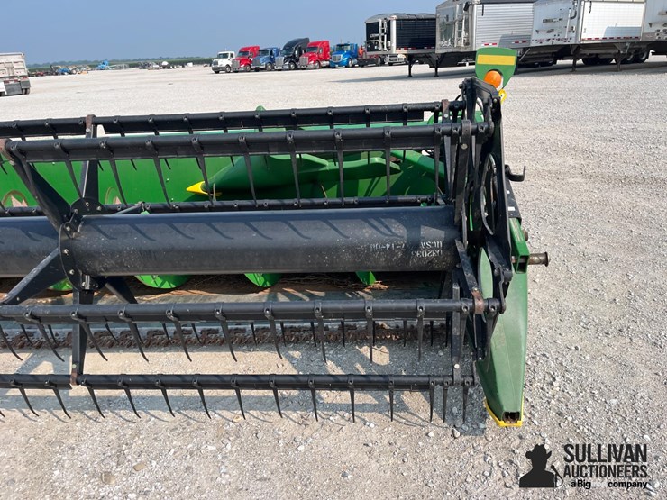 john-deere-630f-image-9