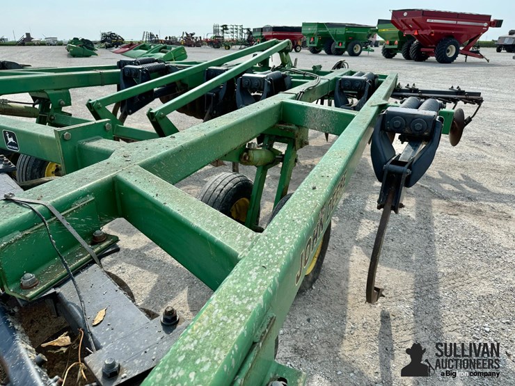 john-deere-510-image-19