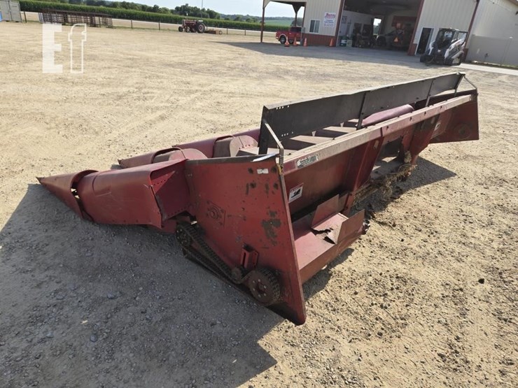 case-ih-1063-image-2