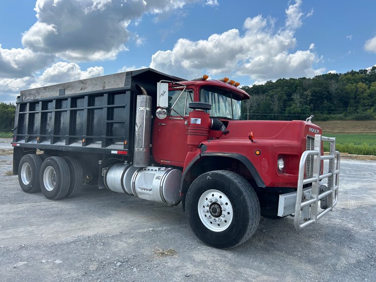 1997-mack-rb688s-image-3